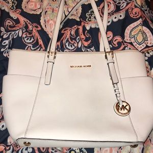 Authentic Michael Kors purse